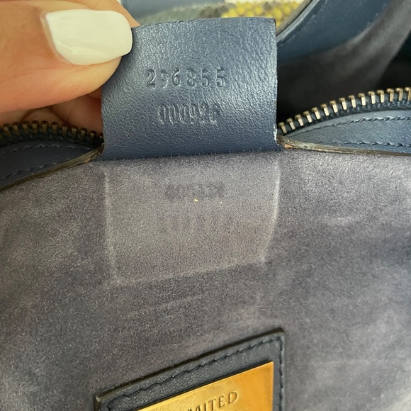 VINTAGE GUCCI Limited Edition Rare Python Large Stirrup Hobo Bag - Picture 3 of 13